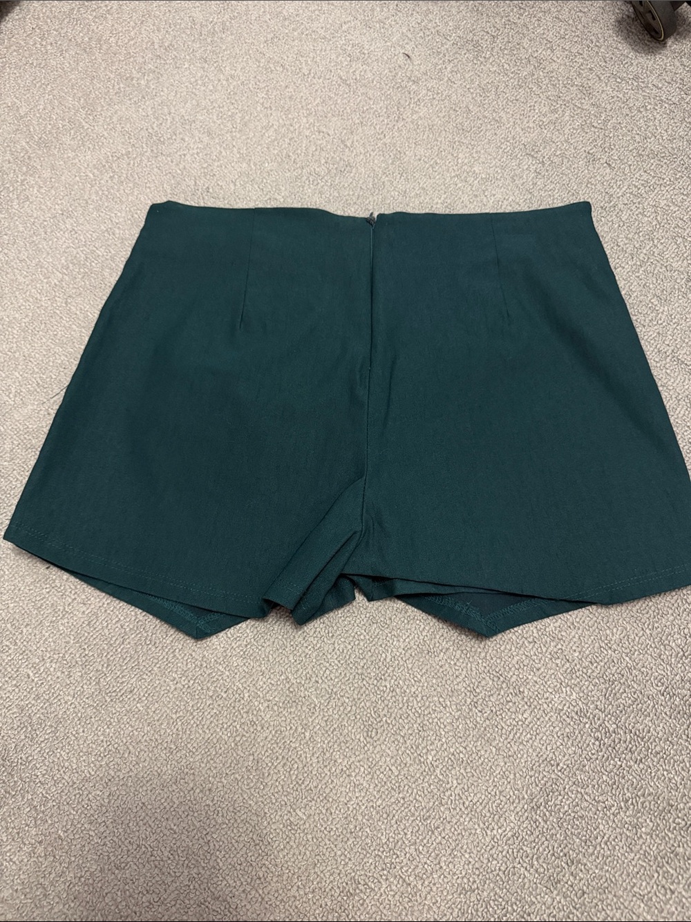 “Envelope” shorts - Picture 3 of 8